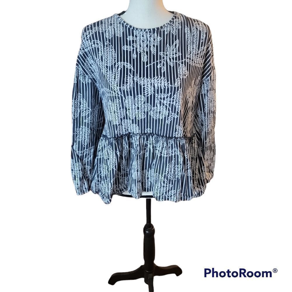 Zara Trafaluc Floral Peplum Top. Size S.